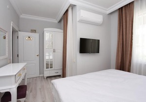 Golden Spark Apart Hotel