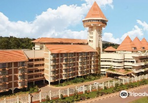Golf Course Hotel
