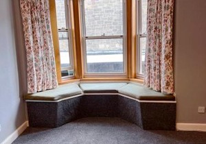 Gorgeous 3 bedroom Dunbar Serviced Apartment