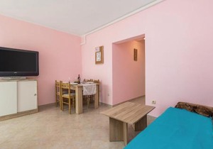 Gorgeous Apartment In Matulji With Wifi