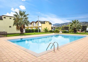 Gorgeous apartment in Isca Marina