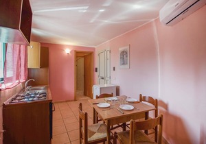 Gorgeous apartment in Portigliola