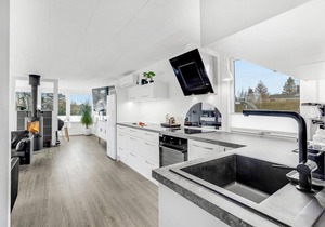 Gorgeous home in Bogø By with WiFi