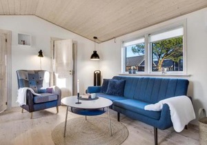 Gorgeous Home In Hovborg With Kitchen