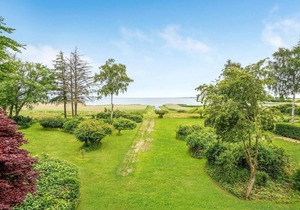 Gorgeous home in Mern with WiFi