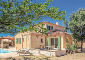 Gorgeous home in Saint Didier