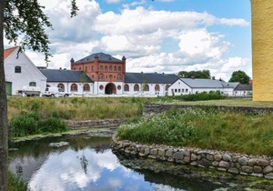 Gorgeous Home In Tomelilla With Wifi