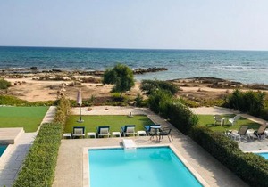 Gorgona Seafront Villas 3 Bedroom With Private Swimming Pool