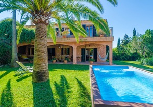 Gran Llombards - Four Bedroom Villa, Sleeps 6