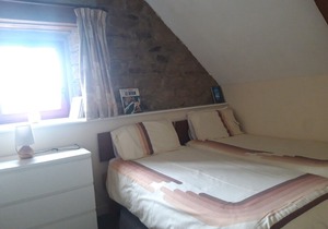 --- Granary cottage ----