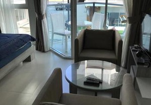 Grand Blue 181/8