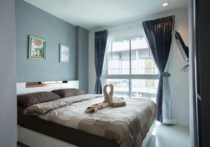 Grandblue Condo by malai