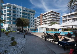 Grandblue Condominium 708