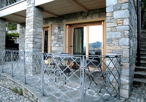 GRAVEDONA (COMO) APARTMENT IN RESIDENCE WITH POOL SLEEP 6