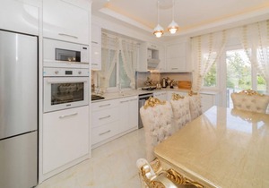 Great Villa with Pool Hammam and Sauna in Antalya