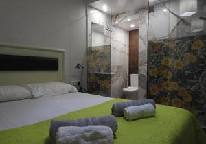 Green Bay Penthouse 2