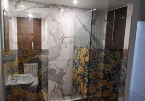 Green Bay Penthouse 2