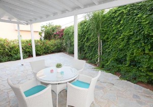 Green Bay Villa