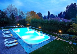 Griante residence apartment no 4 with pool and spa by Italian Apartments