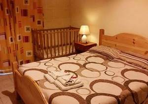Grotto 's Paradise B&B