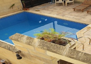 Grotto 's Paradise B&B