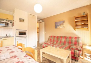 Ground floor, balcony, tv, ski locker, 30m², Aussois