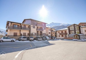 Ground floor, balcony, tv, ski locker, 30m², Aussois