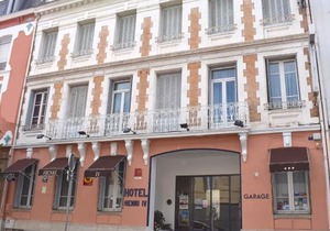 Hôtel Henri IV