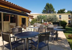 Hôtel Restaurant Le Mas De L'Olivier