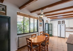 Hacienda el Corchuelo Marchena by Ruralidays