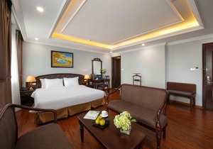 Halais Hotel