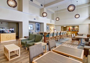 Hampton Inn & Suites Saint John