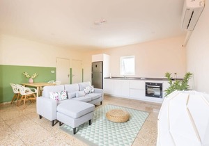 Hanchi Snoa ☆ City Centre ☆ 2BR ☆ Stylish Design