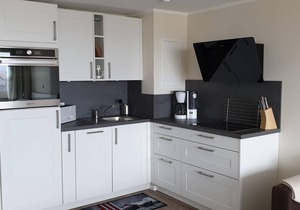 Hanseatenhaus Apartment 52 - Modern 1-room apartment above the rooftops of