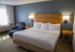 Harbor Town Inn