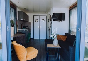Harbour Lodge at Uitgeestermeer View