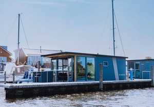 Harbour Lodge at Uitgeestermeer View