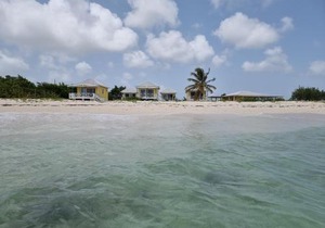 Harrys Cottages Cottage 5 right on the pink sand