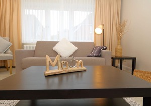 Haus Sarah 2 is located directly on the beach in the heart of Westerland. The beach crossing to Westerland's central beach is about 200 meters away. The house has 8 modern and comfortably furnished vacation apartments for.