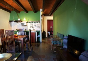 Hercules charming lodging for four or six people