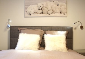 High-End & Central for up to 6 guests | Ambassadeurs