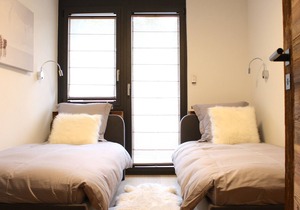 High-End & Central for up to 6 guests | Ambassadeurs