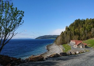Hjellup Fjordbo, house 3 - New on Homeaway!