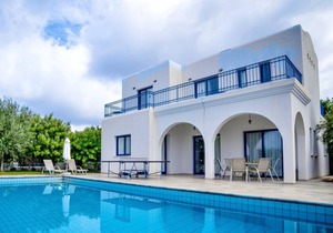Holiday house with private pool for 6 persons approx. 150 m² in Paphos, West coast of Cyprus