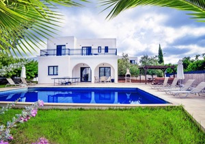 Holiday house with private pool for 6 persons approx. 150 m² in Paphos, West coast of Cyprus