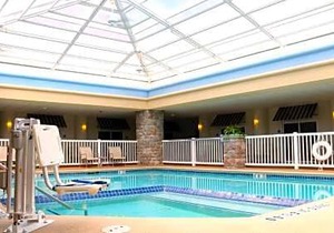Holiday Inn Express Hotel & Suites Saginaw, an IHG Hotel