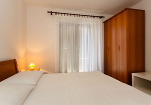Holiday accommodation for 2-3 people - with grill and climate