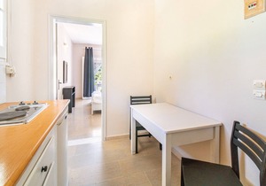 Holiday Apartment "Ariel Studio 4" with Balcony, Shared Terrace & Wi-Fi