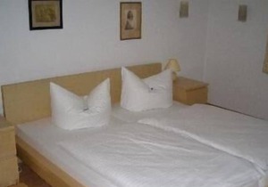Holiday apartment Dresden for 1 - 4 persons with 2 bedrooms - Holiday apartment in one or multi-fami