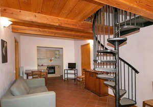 Holiday Apartment 'Etrusco 3 - Trilocale' with Pool, Wi-Fi & Garden